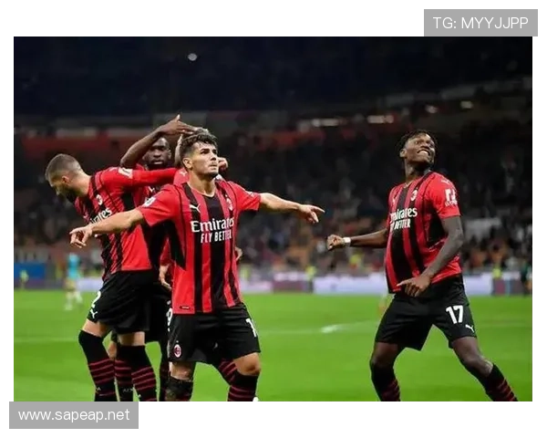 AC米兰争四压力持续增加，关键战表现将影响赛季走势