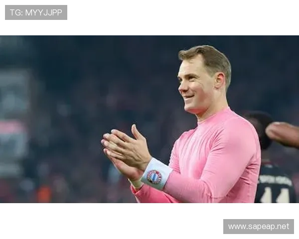 诺伊尔巅峰期对梅西的防守与进攻应对解析 诺伊尔巅峰期对梅西的防守与进攻应对解析