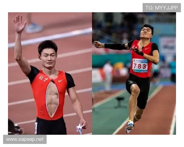 看苏炳添随手发的生活照，邻家大哥气质配件豪到让人牙酸